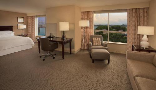 King Room with Sofa Bed