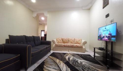 Three-Bedroom Vacation Home 