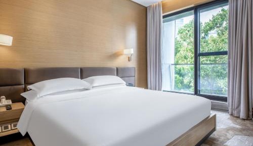 Deluxe Junior Suite