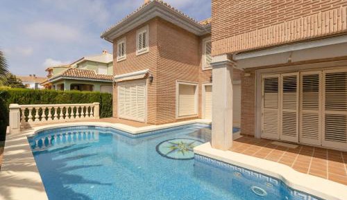 Six-Bedroom House