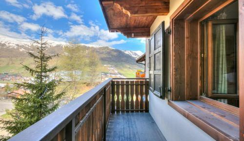 Apartment with Terrace