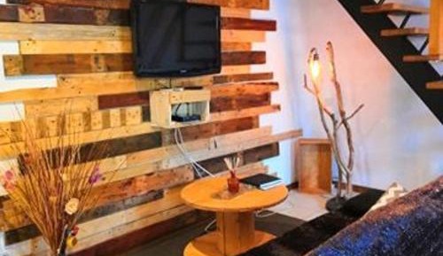 Holiday Home (4 Adults)