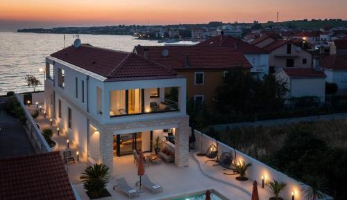 Deluxe Villa