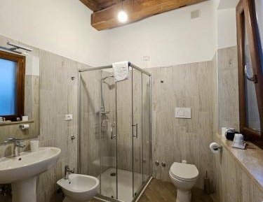 Triple Room with Private Bathroom