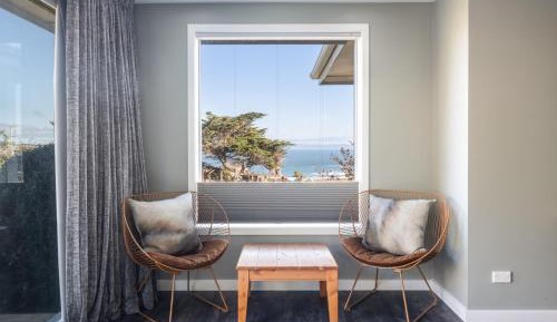 Queen Room with Sea View
