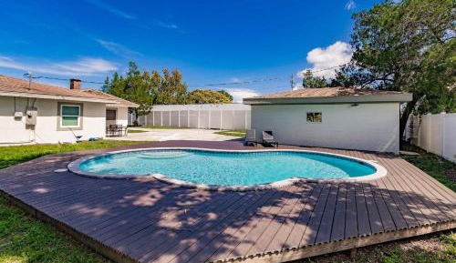 Four-Bedroom Holiday Home