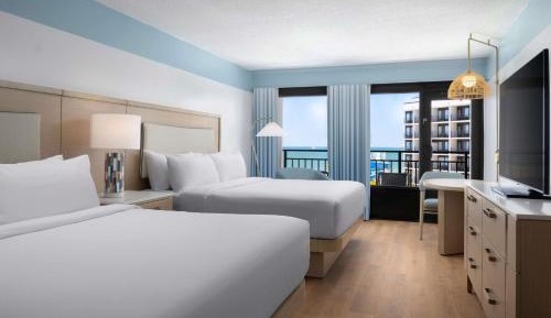 Queen Room with Two Queen Beds, Ocean View and Roll-in Shower - Mobility and Hearing Access