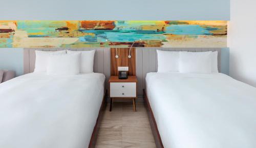 Deluxe Queen Room with Two Queen Beds, Terrace and Ocean View