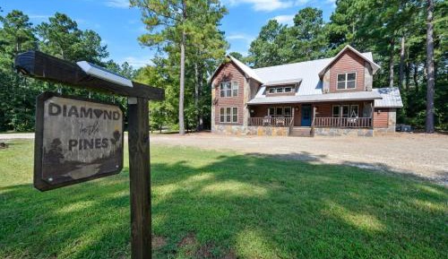 Five-Bedroom Holiday Home