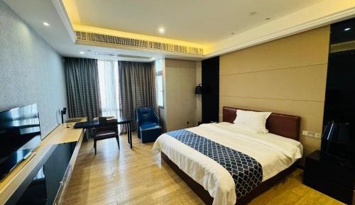Business Queen Room