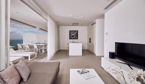 Divinity Bliss 1 bedroom sea view 
