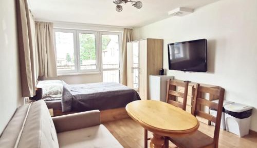 Triple Room with Private Bathroom