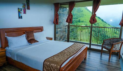 Twin Room with Extra Bed