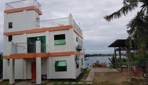 Deluxe Double Room with Balcony and Sea View
