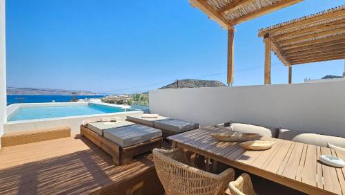 Suite with Private Pool
