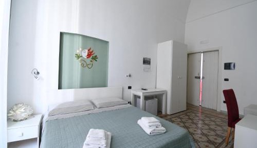 Deluxe Double Room with Extra Bed