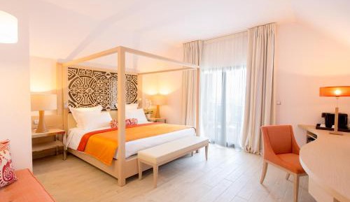 Deluxe Double Room with Garden View