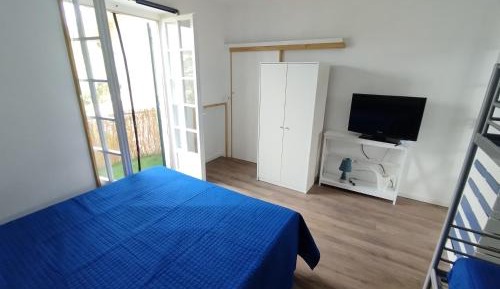 Quadruple Room with Terrace