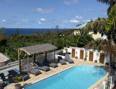 Two-Bedroom Apartment with Sea View