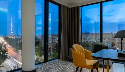 Superior King Room