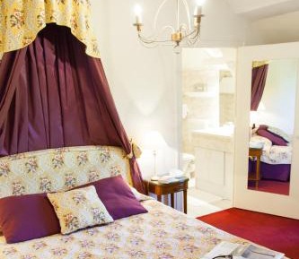 Classic Double or Twin Room