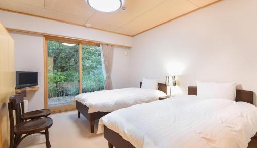 Standard Twin Room with Garden View