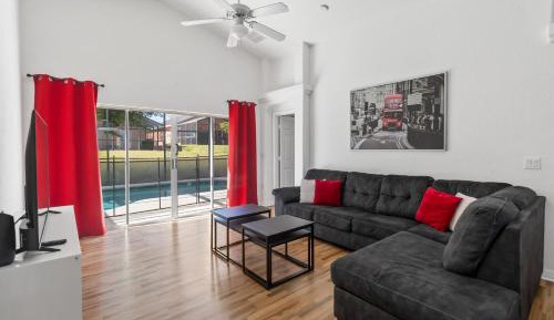Four-Bedroom Holiday Home