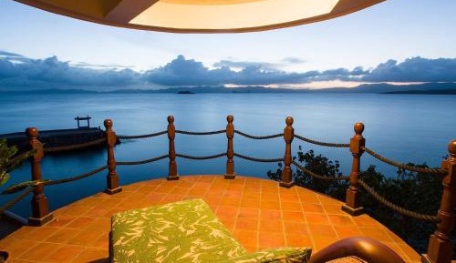 Deluxe Capiz Suite with Sea View