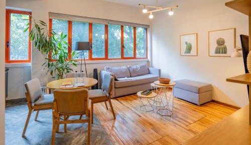 One-Bedroom Standard Apartment