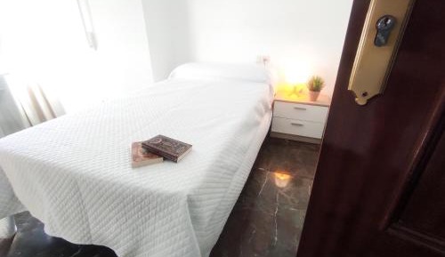 Small Single Room