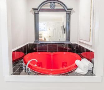 King Room with Spa Bath