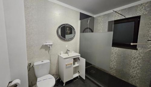 Basic Triple Room