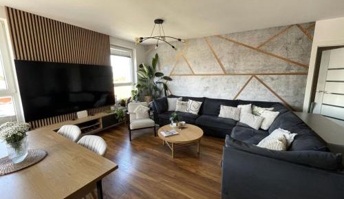 Three-Bedroom Apartment with Balcony