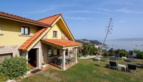 Villa with Sea View