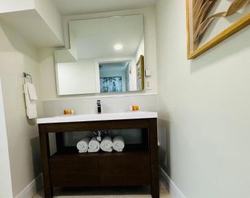 King Suite with Ocean View
