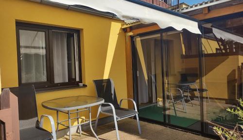 Studio with Terrace
