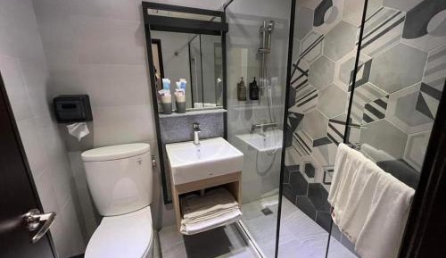 Sextuple Room