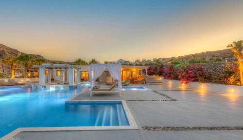Presidential Villa with Private Pool and Sea View