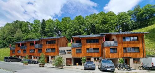 Superior Chalet