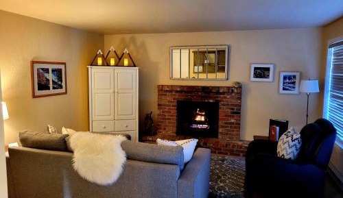Two-Bedroom Holiday Home