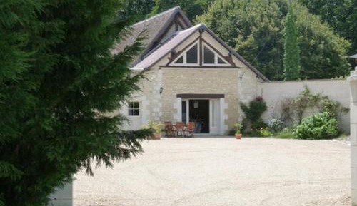Holiday Home (4 Adults)