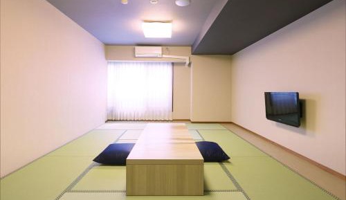 Standard Japanese-Style-Room 18 square yards No View - Shared Bathroom - Non-Smoking