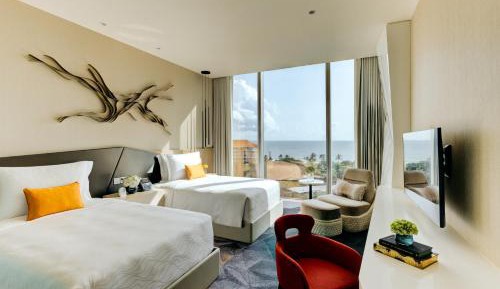 Premier Life Oceanfront View Twin Room