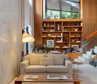 Superior King Suite