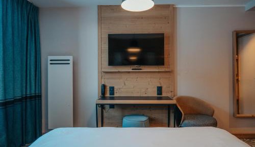 Double or Twin Room with slope view
