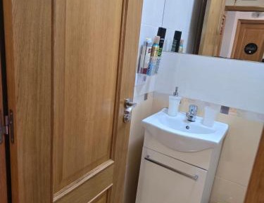 Economy Quadruple Room with Shared Bathroom