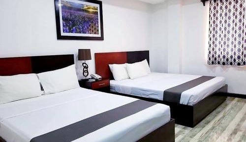 Deluxe Double or Twin Room