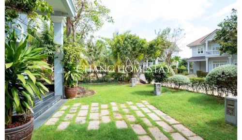 Deluxe Villa