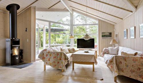 Two-Bedroom Holiday Home