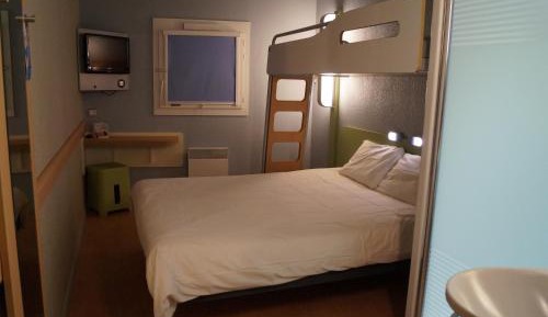 Triple Room with Large Bed and Bunk Bed